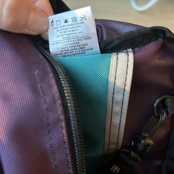 Tom Bihn Discontinued Retired Le Grand Derriere Hip Pack Purple Red Rare US Made - Picture 5 of 16